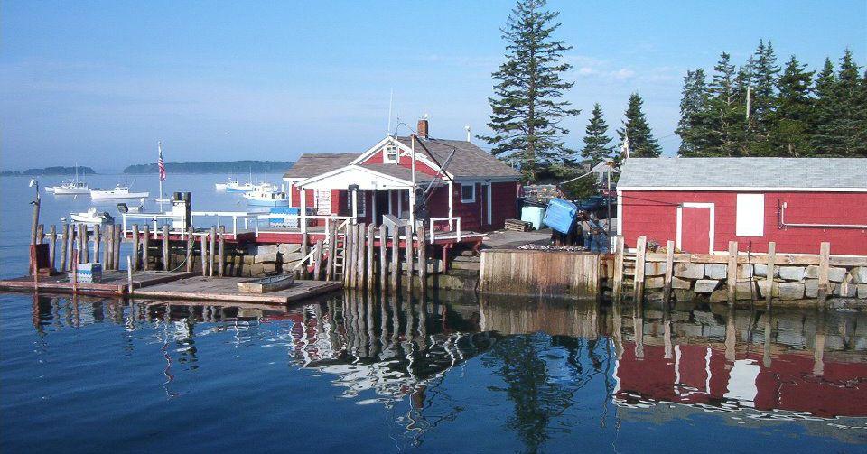 The Wedding Website of Emily Rahravan and Alex Reganata