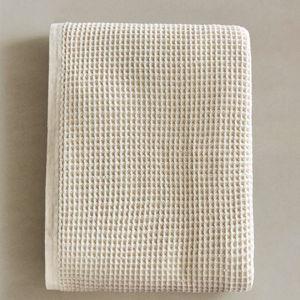 WAFFLE-KNIT COTTON BATH TOWEL Beige