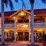 Tommy Bahama Restaurant, Bar & Store