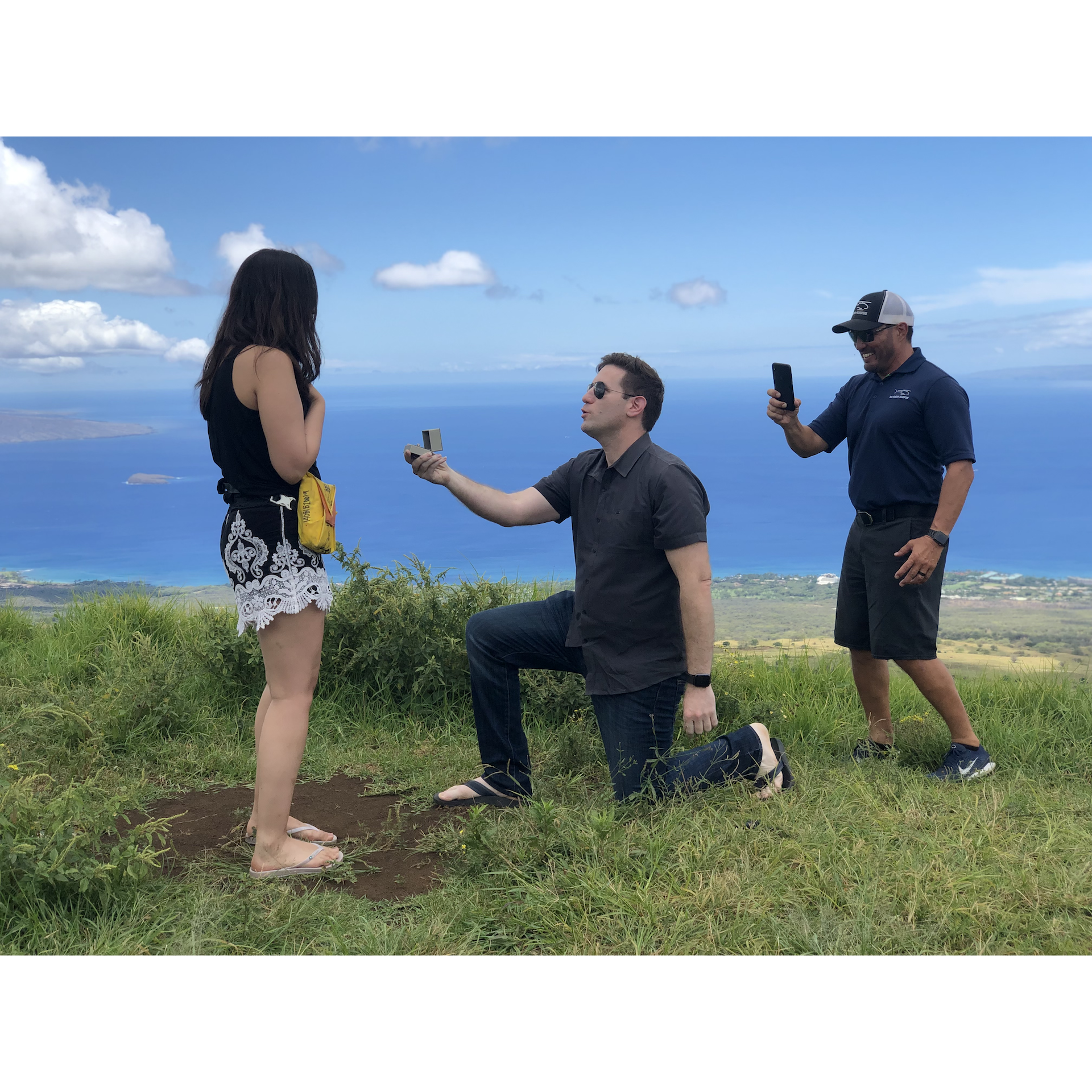 The proposal on top of Haleakalā <3 Our helicopter pilot was really into it. Yes, that's a safety fanny pack - Chic!