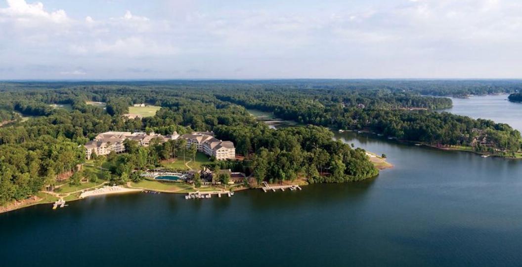 The Wedding Website of Jasmine Robinson and Patric Sanders