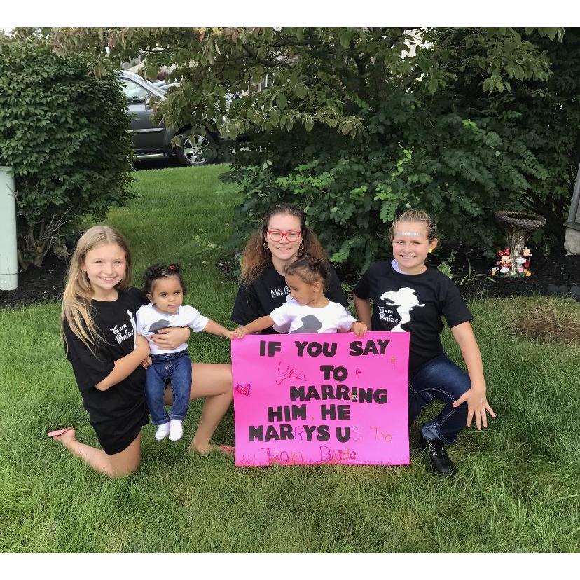 Some of the bride tribe. 🥰