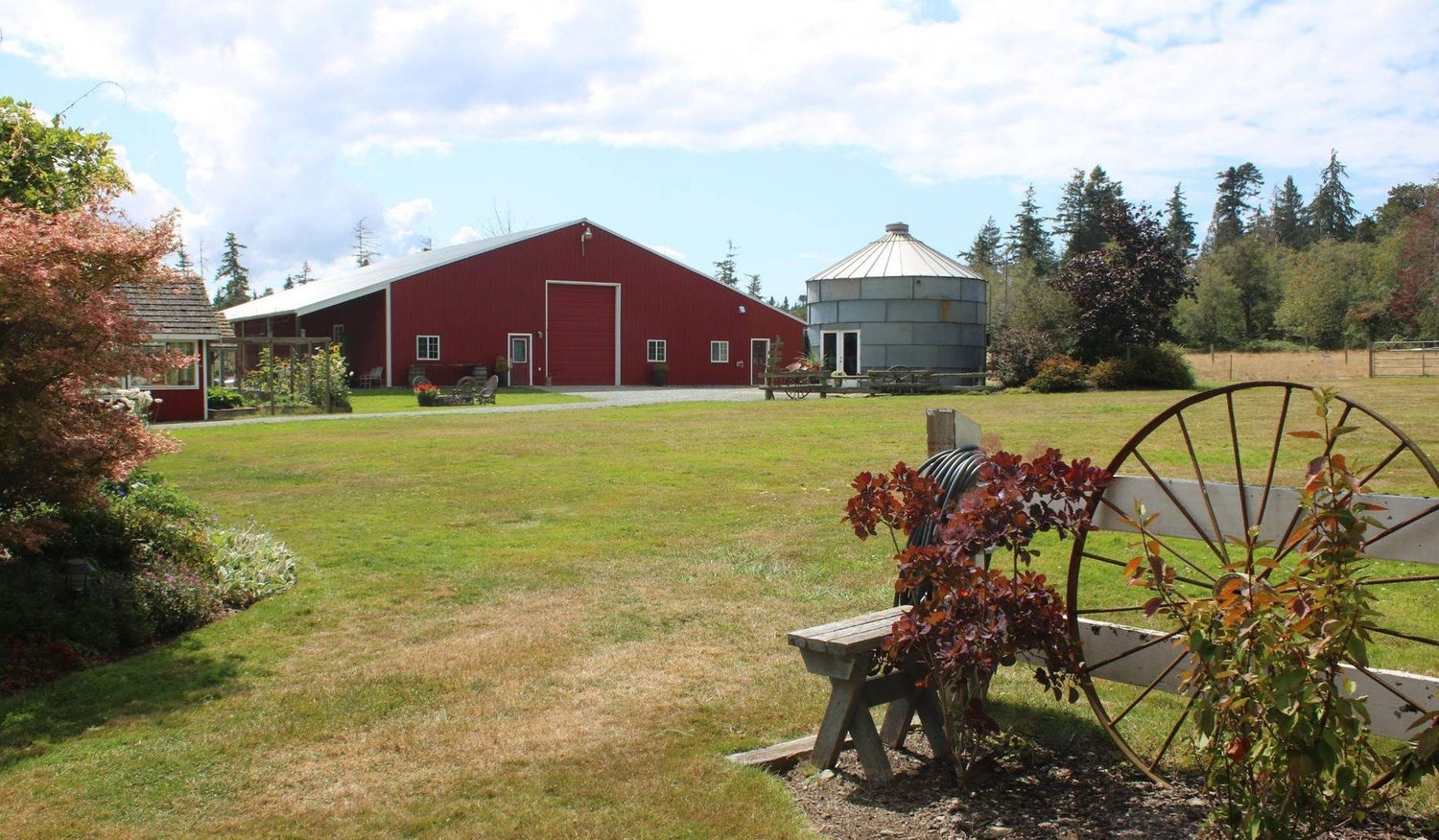 The Wedding Website of Emily Roberts and Jake Reik