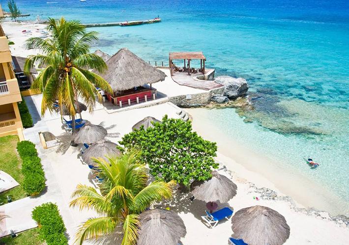 The Wedding Website of Philippa Rich and Raul Stavoli