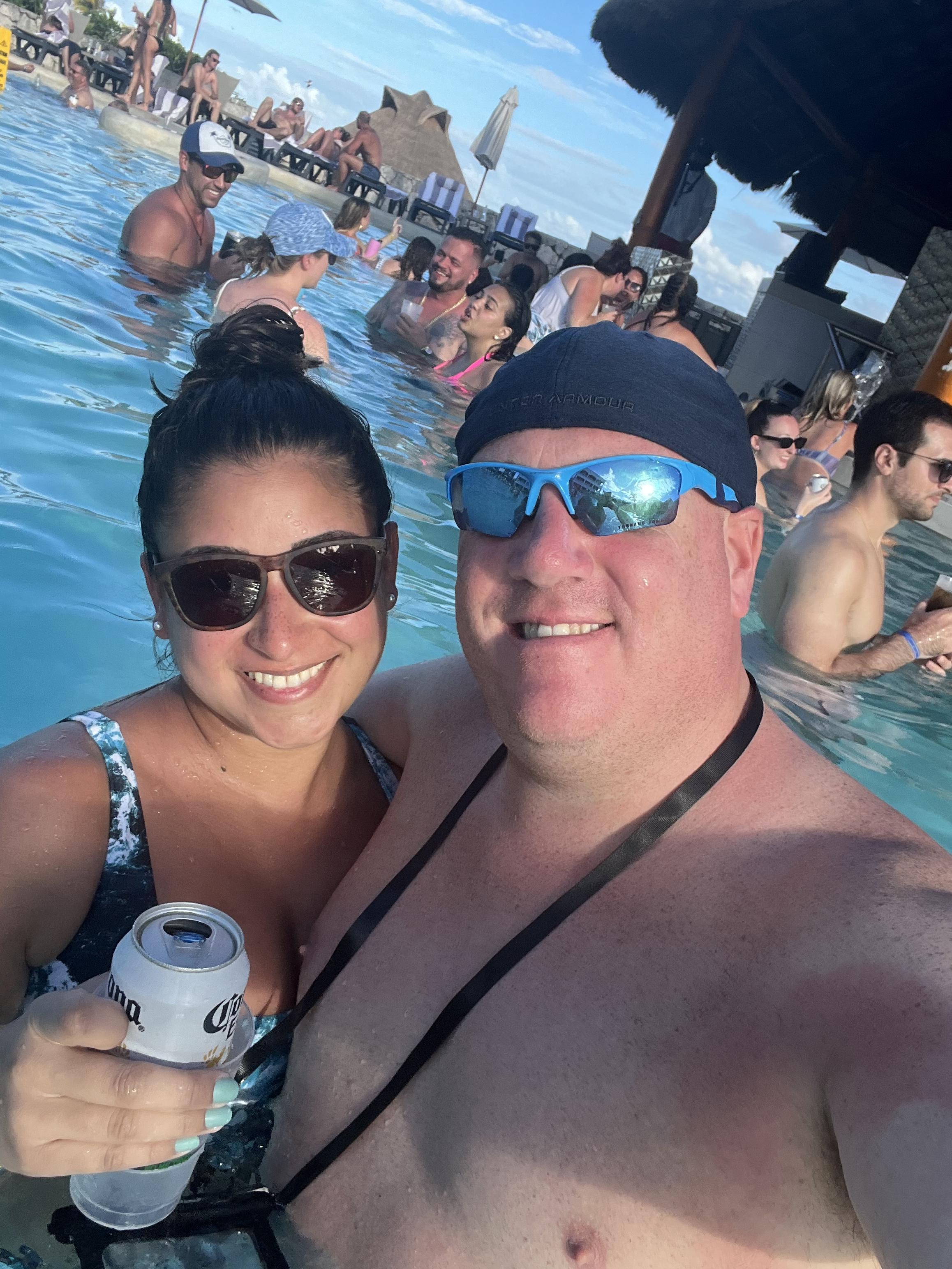 The Wedding Website of Melanie Petrella and Thomas Huestis