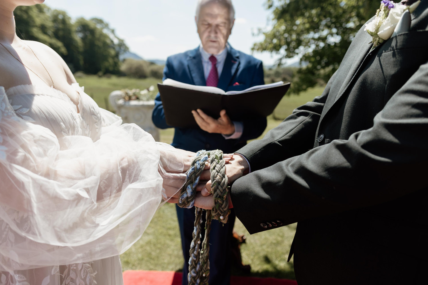 The Wedding Website of Ariana LeRoux and Jake LeRoux