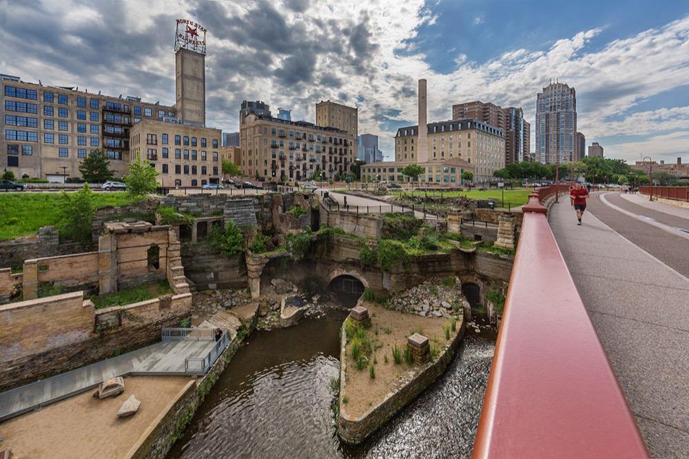 The Wedding Website of Jane Petr and Alex Conway