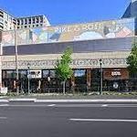 Pike & Rose