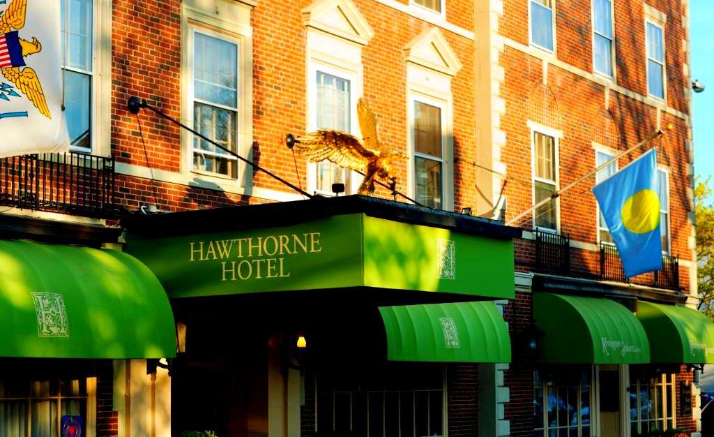 The Wedding Website of Michaela MacPherson and Samson Neary