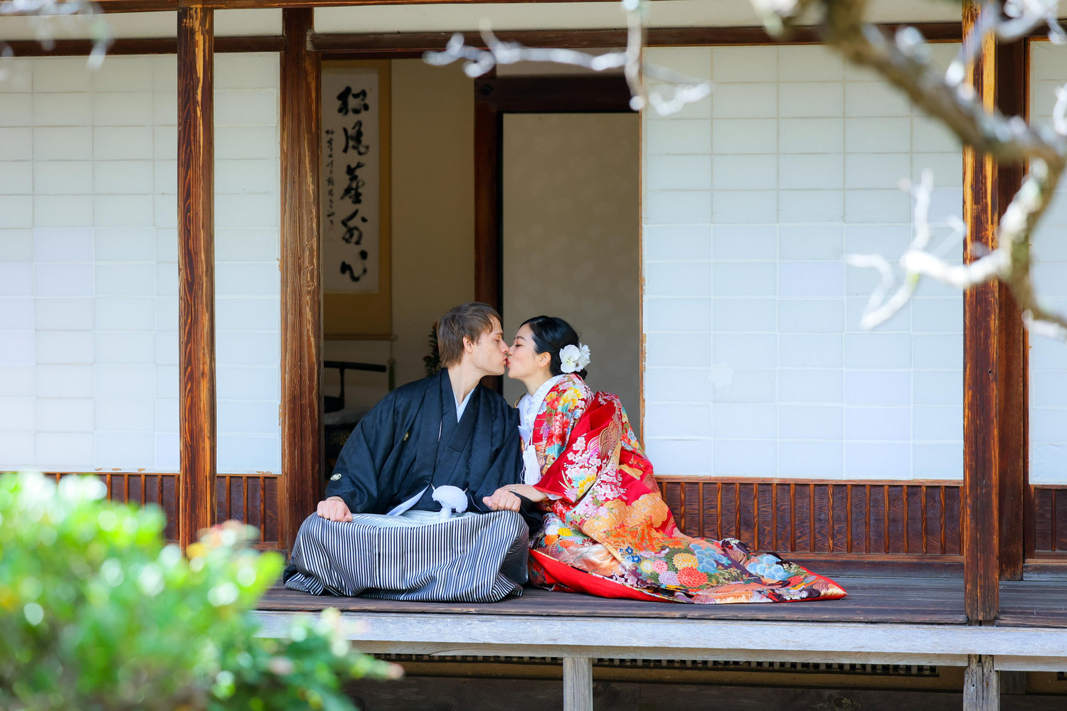 The Wedding Website of Tomoe Uno and Ben Rentler