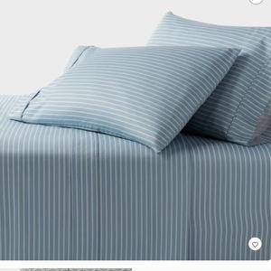 Queen 400 Thread Count Performance Sheet Set Blue Stripe - Threshold™