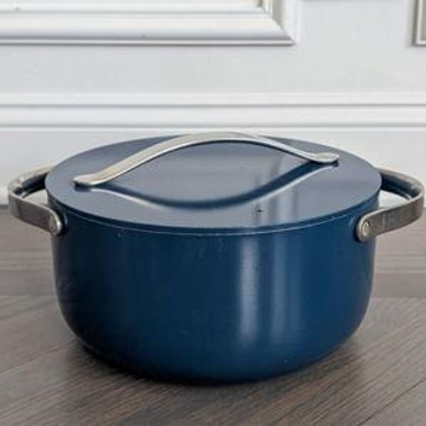 Dutch Oven in Navy