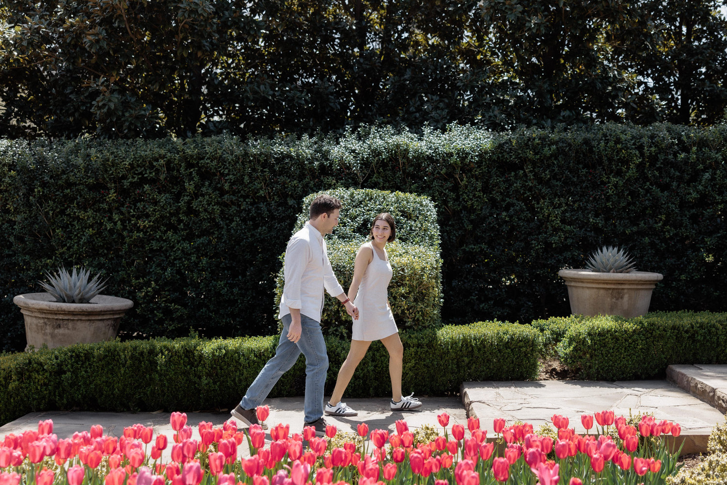 The Wedding Website of Cristina Reyna and Gabriel Kupovics