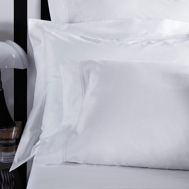 Frette At Home Tiber Standard Pillowcase in White