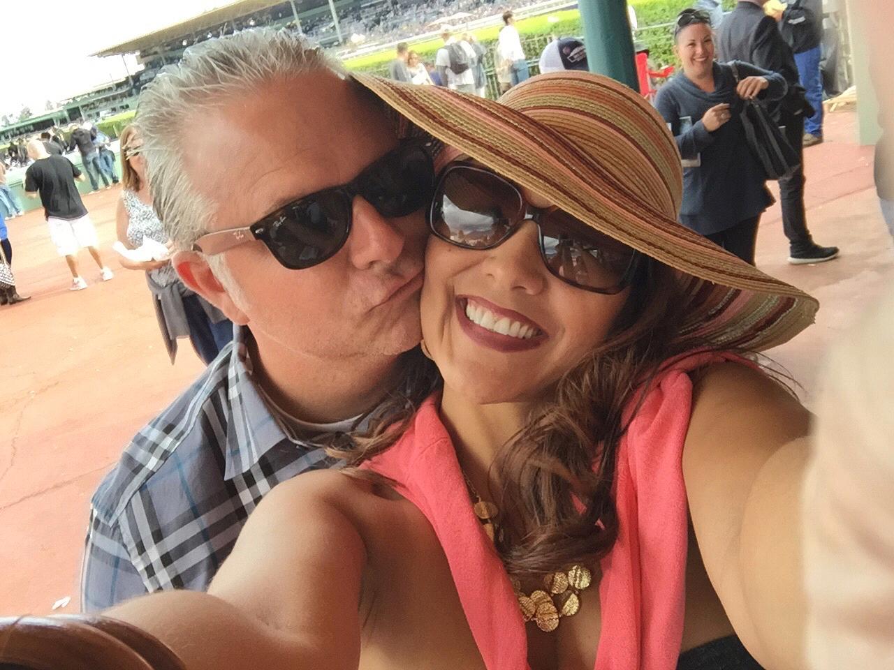Breeder’s Cup Santa Anita Race Track 2014! We actually won a few races this day! 🐎