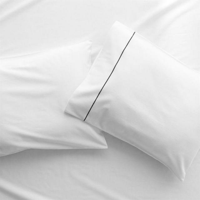 Leo White Flannel Standard Pillowcases Set of 2