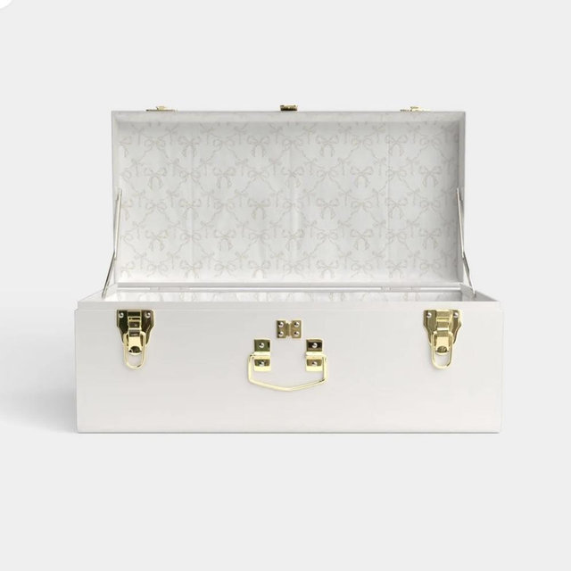 Petite Bridal Trunk