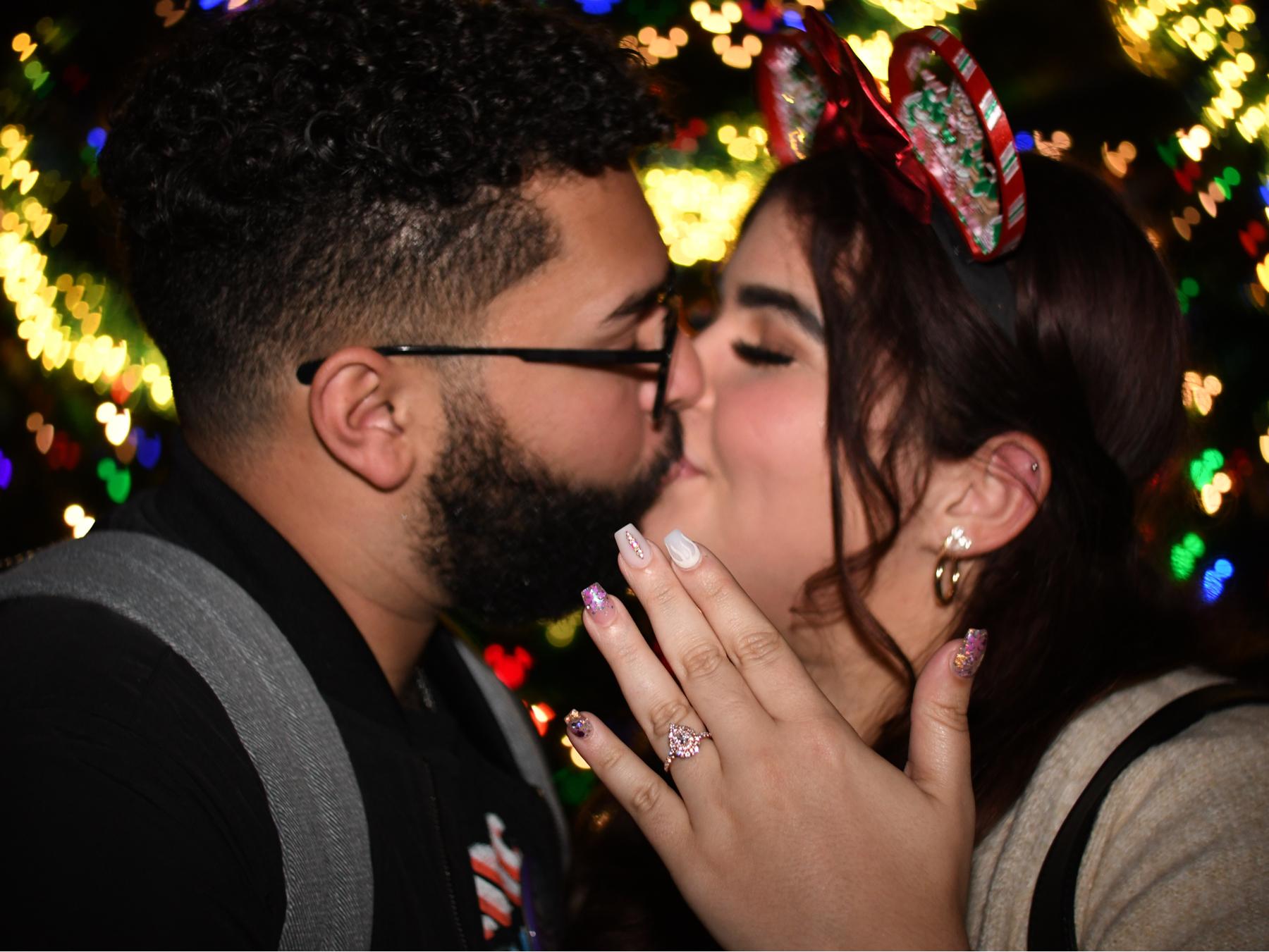 The Wedding Website of Elisabeth Rodriguez and Oscar Perez