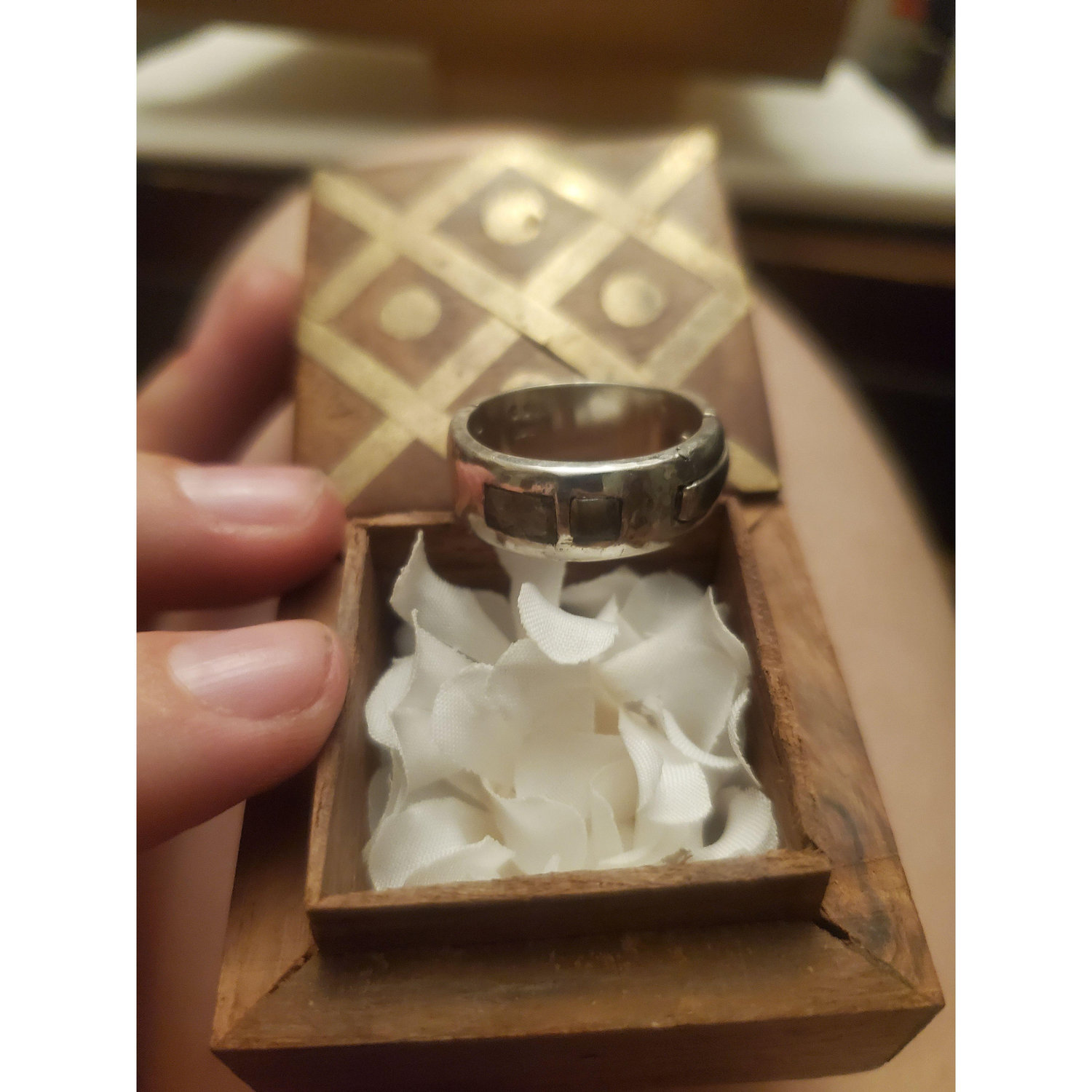 Lukas' engagement ring from Shannon