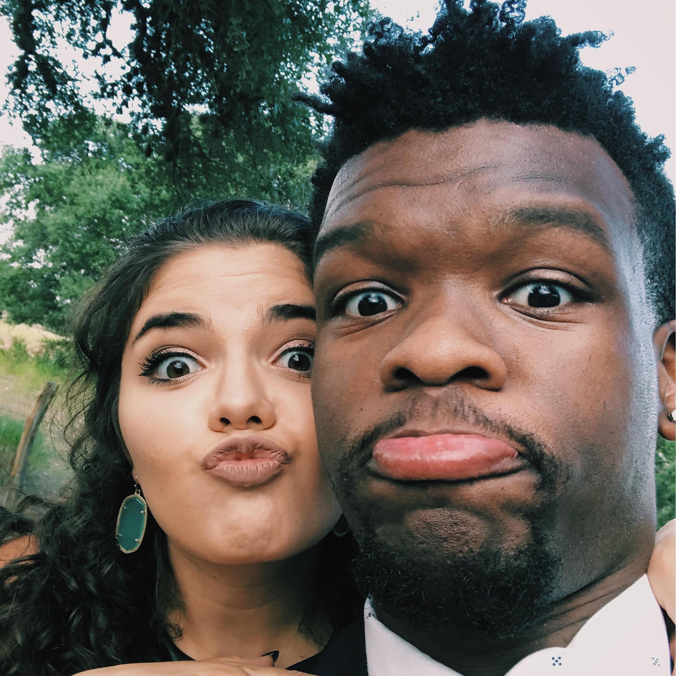 A fun selfie at my Cousins wedding!!