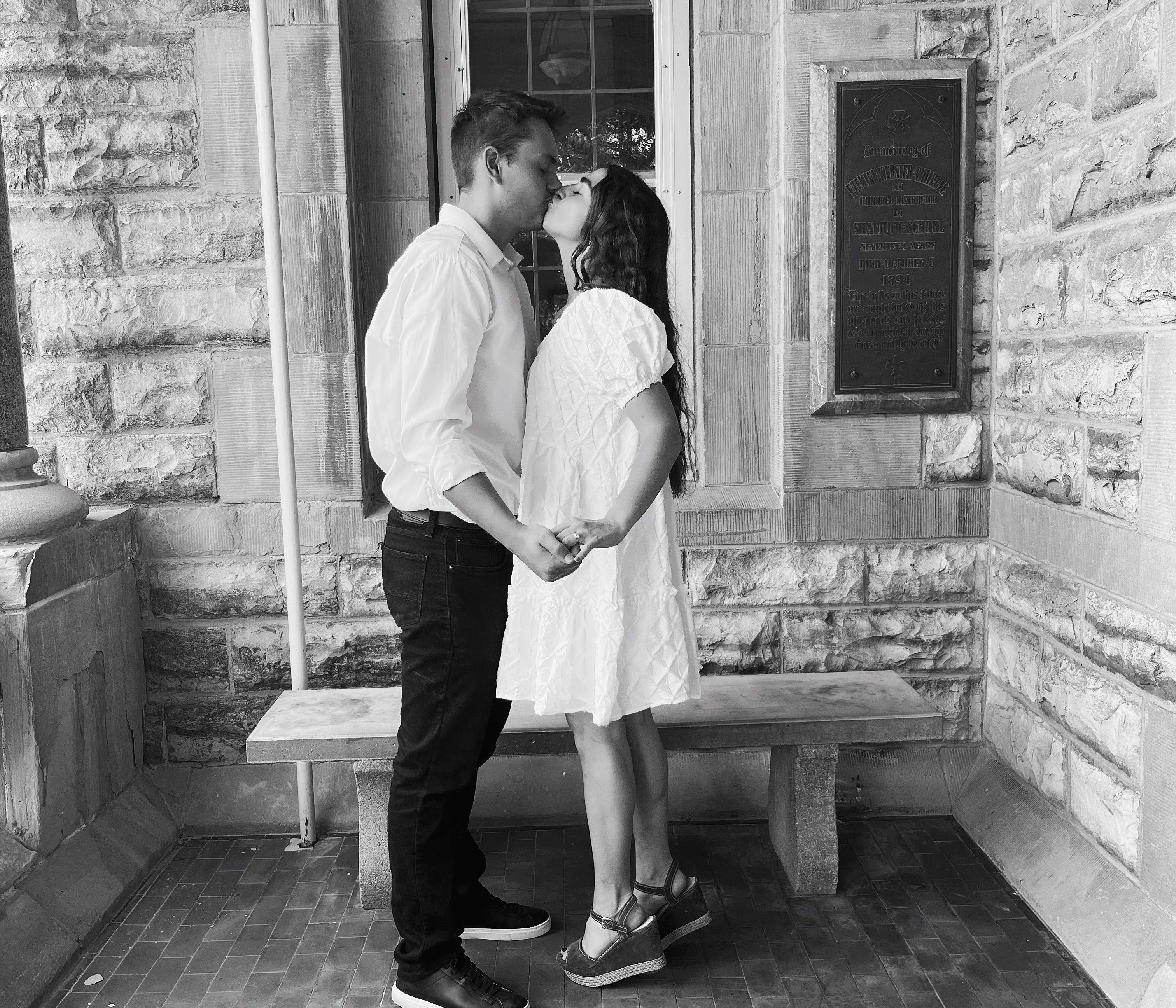 The Wedding Website of Alyssa Hendricks and Bruno Fludzinski