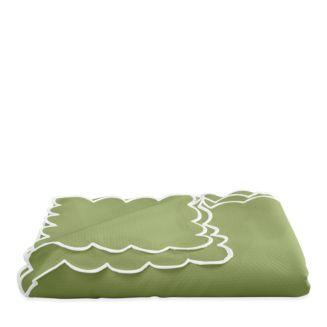 Matouk Savannah Gardens Tablecloth, 68" x 126" Oblong