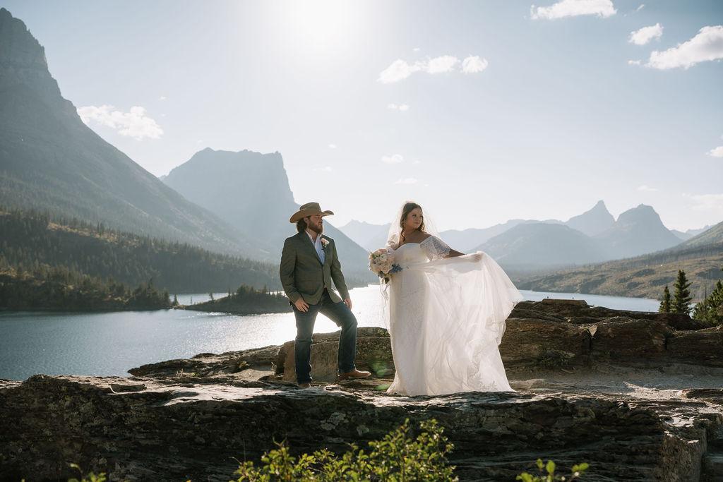 The Wedding Website of Lainey Mandaville and Logan O'Connor