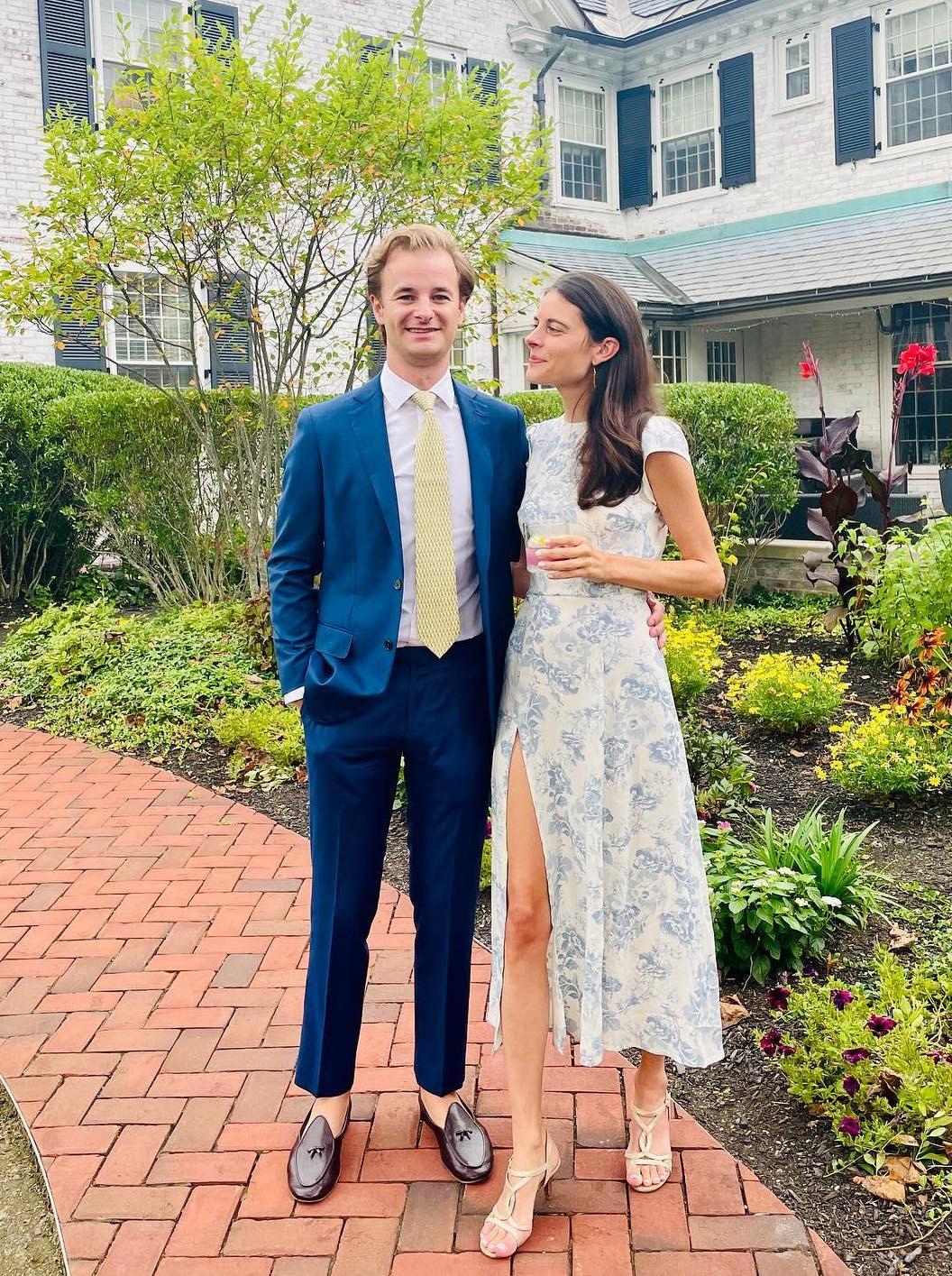 The Wedding Website of Lauren Joyce and IG Schottlaender