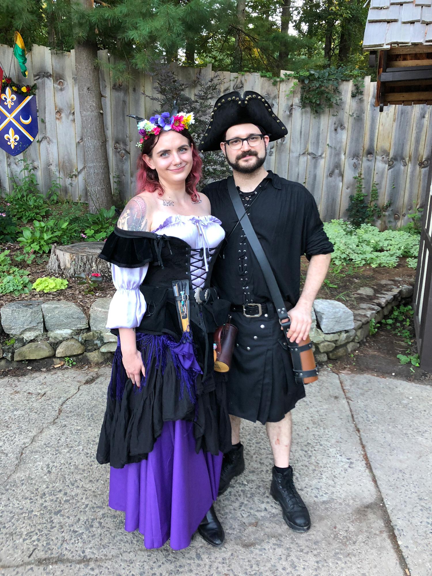 We ❤️ Renaissance Faires!