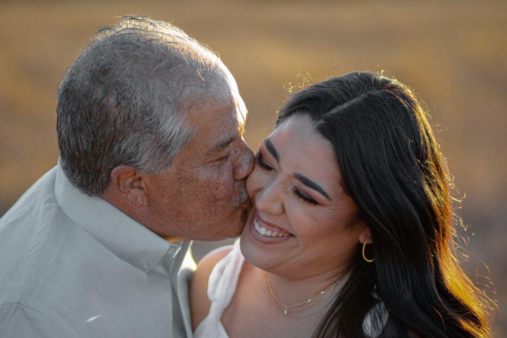 The Wedding Website of Amanda Silva and Alberto Luna