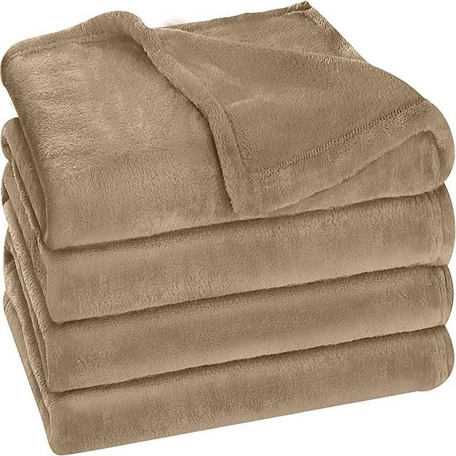 Utopia Bedding Fleece Blanket 300GSM Luxury Bed Blanket Anti-Static Fuzzy Soft Blanket Microfiber (Queen, Camel)