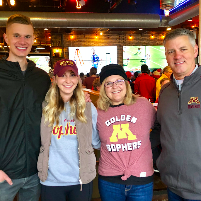 First time meeting Kelsie's family.
Oct 2019
Sally's Saloon ∴ Minneapolis, MN