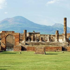 Visit Pompeii