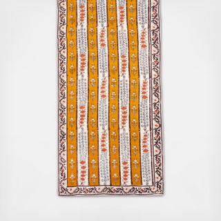 Provence Avignon Table Runner