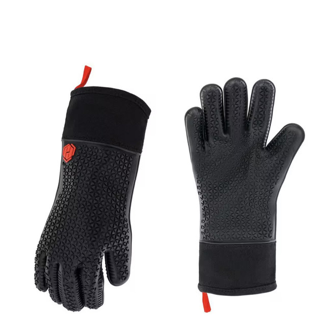Premium Heat-Resistant Silicone Grilling Gloves (1-Pair) 71026-06