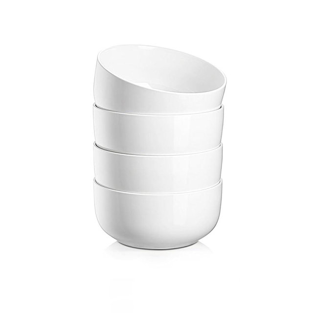 Jassceram Ceramic Soup Bowls Set of 4, 30 Oz Salad Bowls for Kitchen, White Serving Bowl for Cereal, Oatmeal, Fruit, Suitable for Kitchen or Dining - Dishwasher & Microwave Safe, 6 Inch, White
