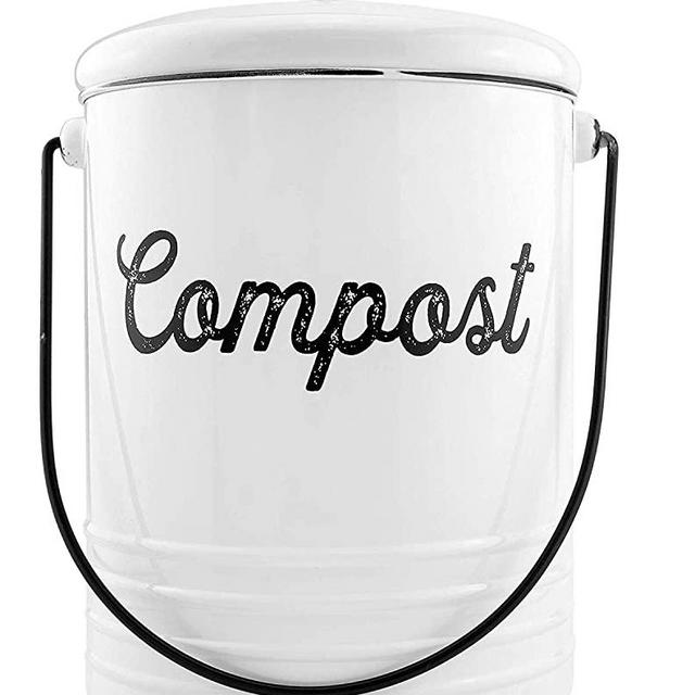 AuldHome White Enamelware Compost Bin, Farmhouse Compost Can Set with Lid and Charcoal Filters, 1.3 Gallon