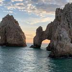 Visit El Arco (The Arch)