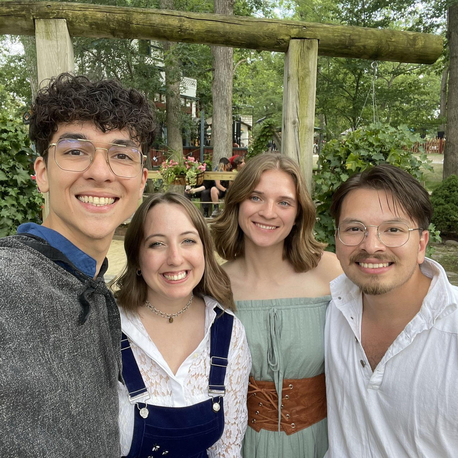 Renfair with the besties :)