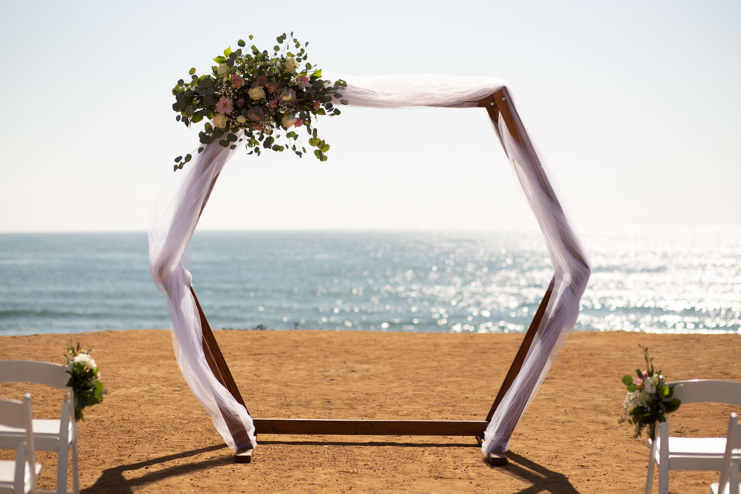 The Wedding Website of Tashai Najafiaghdam and Arash Najafiaghdam