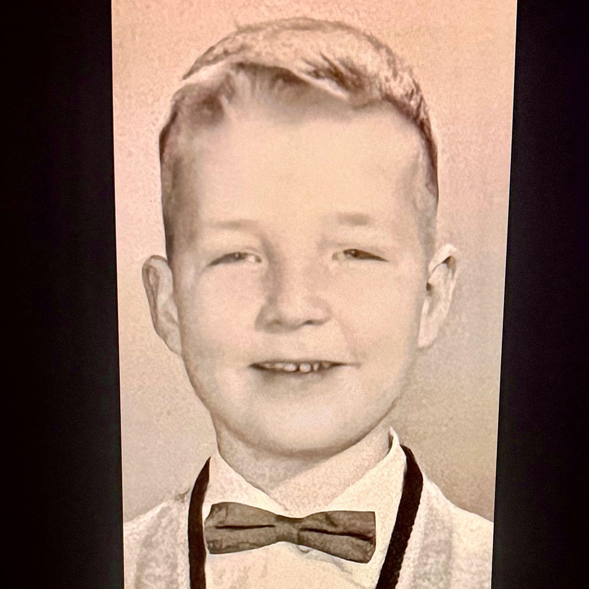 Raymond Paul
(October 31, 1954)
--For those of you who are doing the Math, Raymond is 4 years, 4 months and 29 days older)