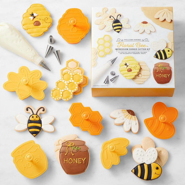 Williams Sonoma Bee Floral Impression Cookie Cutter Set