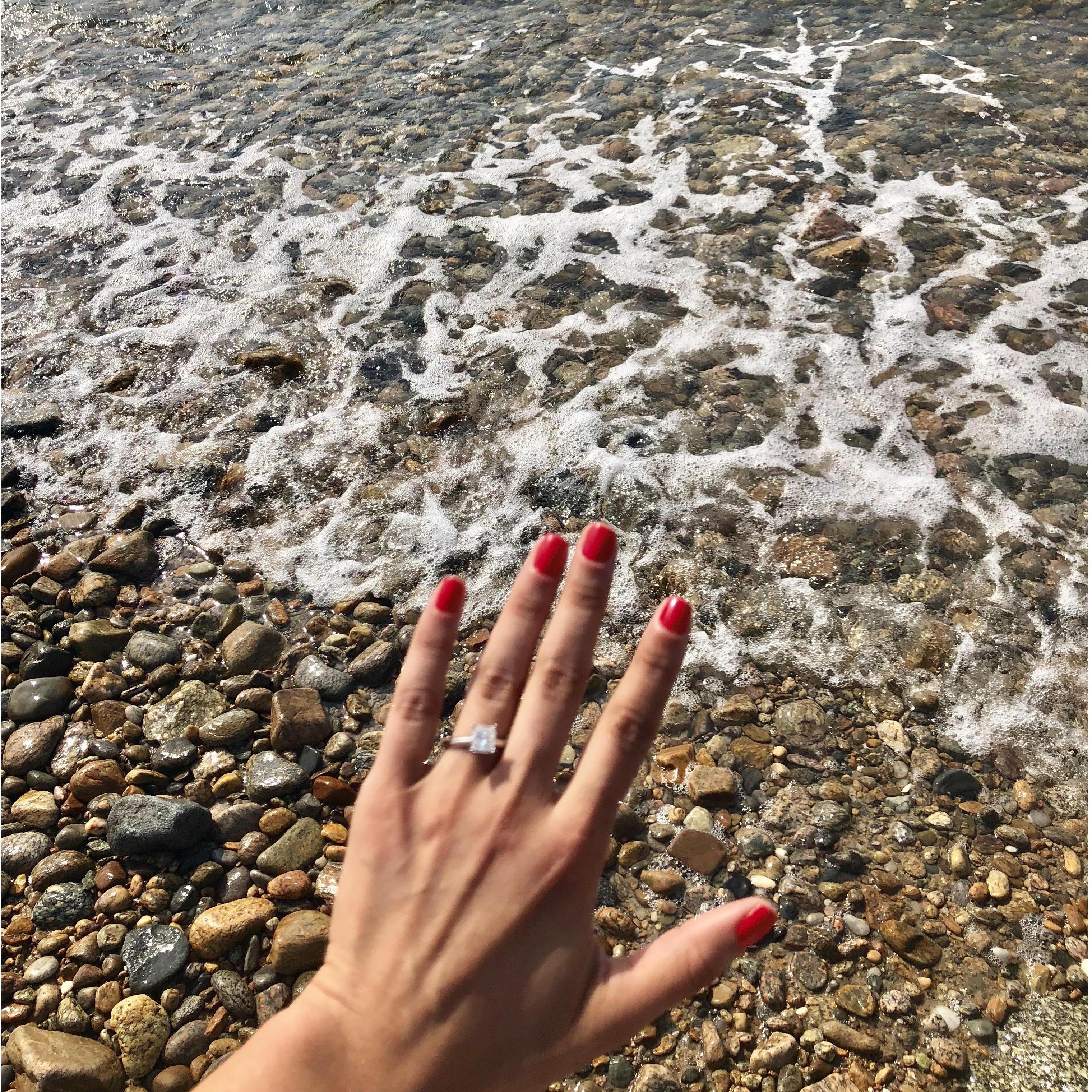 Their prolonged and forever spark

Su prolongado y para siempre chispa