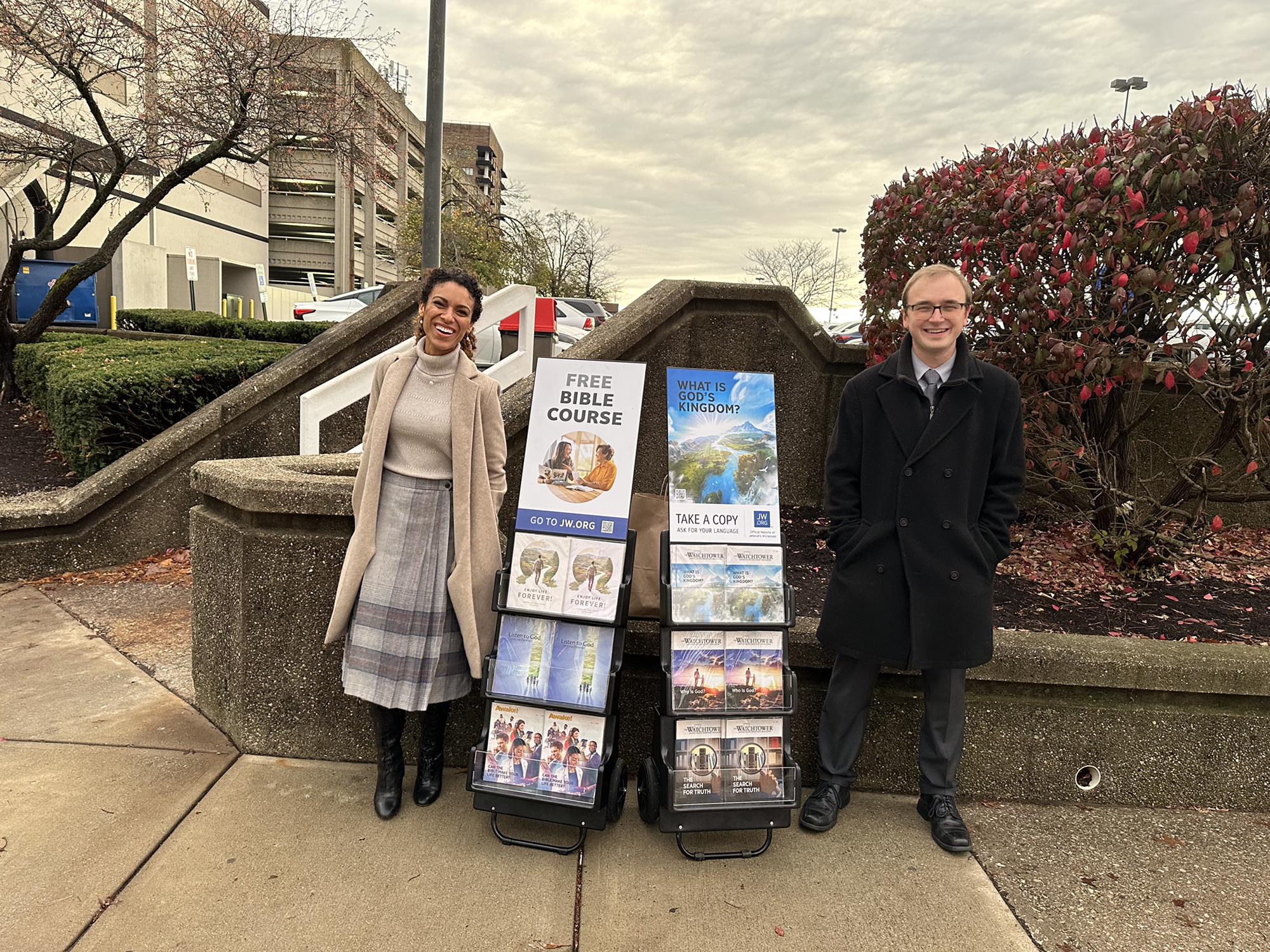 Special event cart witnessing downtown Lexington.
