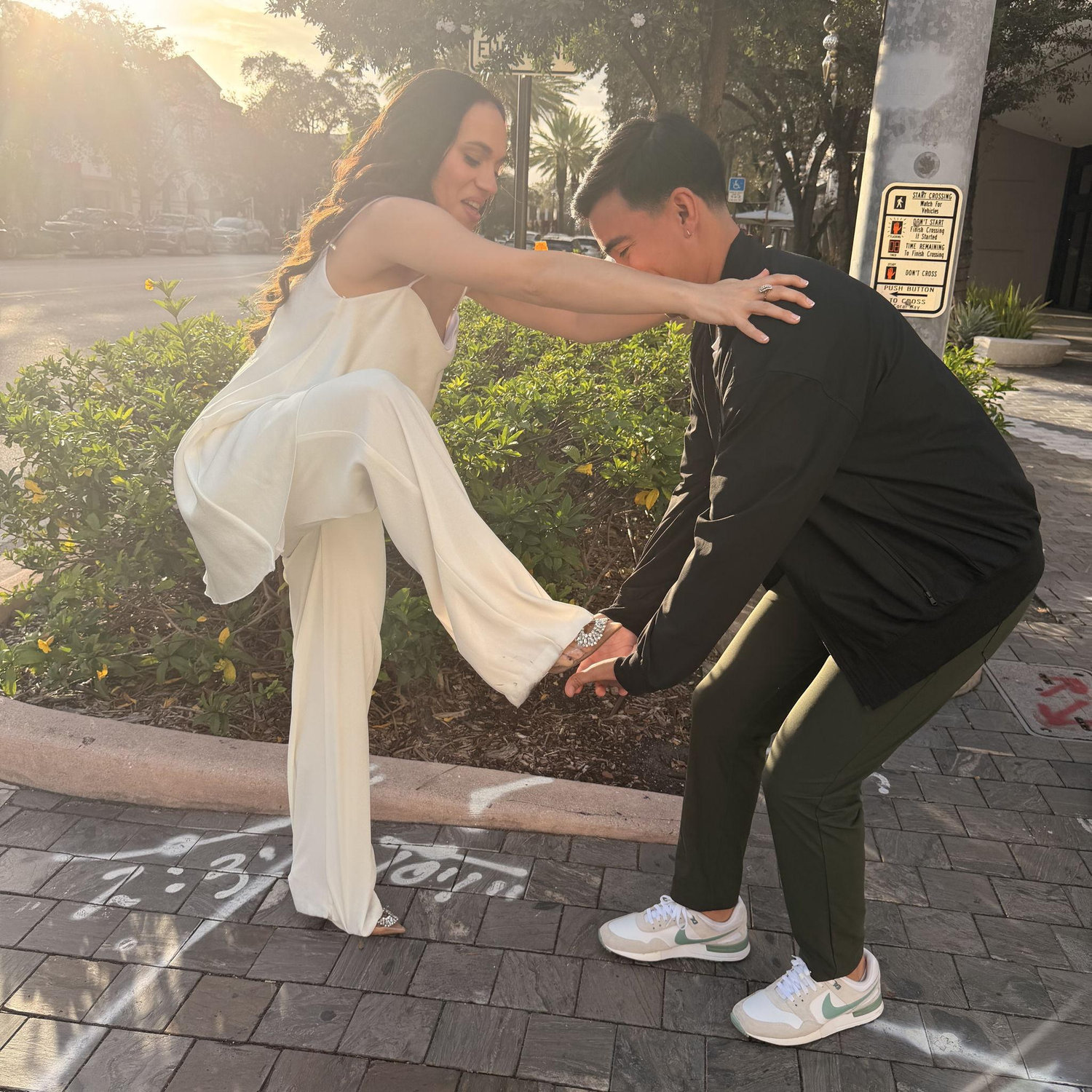 *Bloopers* 
Reality vs. Insta LOL (Engagement Pictures 101)