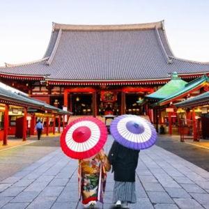 Honeymoon Kimono Rental and Photoshoot