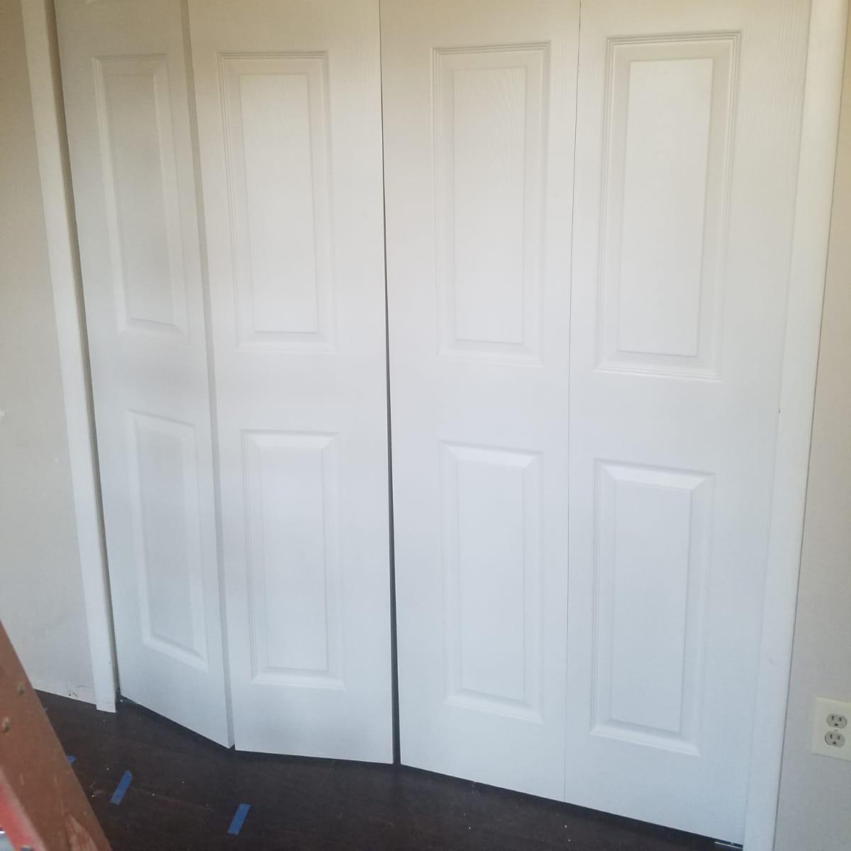 closet doors added✔