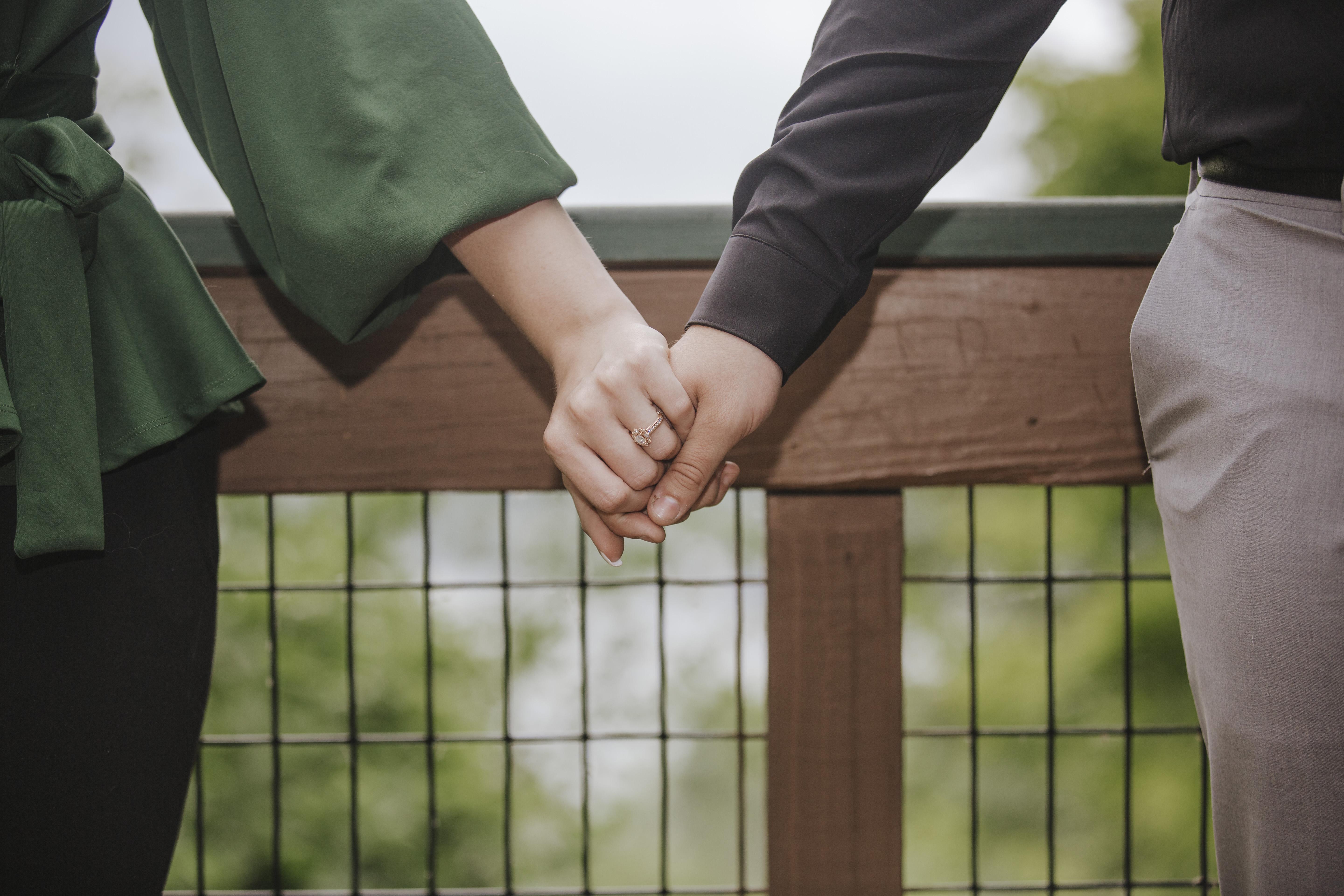 08cd1c9c-6a37-42c0-ba72-2407ff9061fe