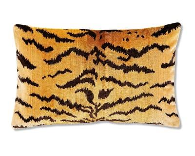 The House of Scalamandre Tiger Pillow Cover, 14" X 22", Gold