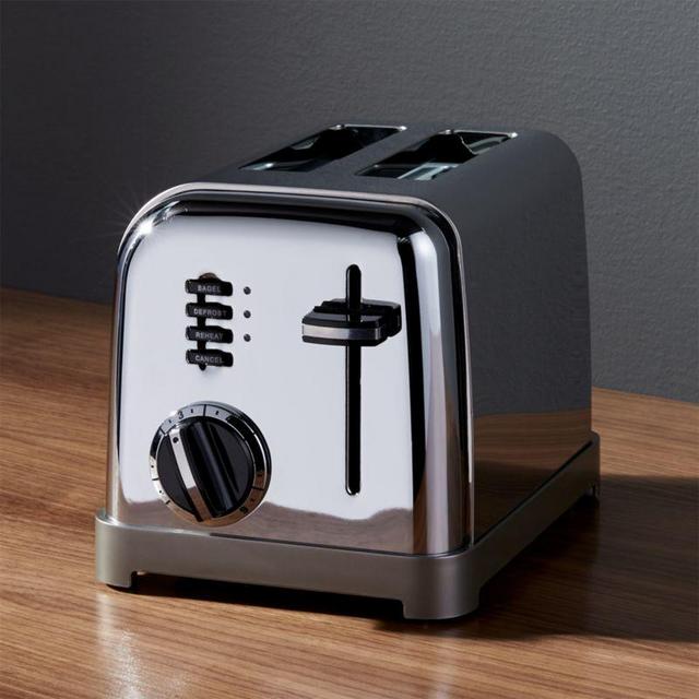 Cuisinart ® Classic 2-Slice Toaster